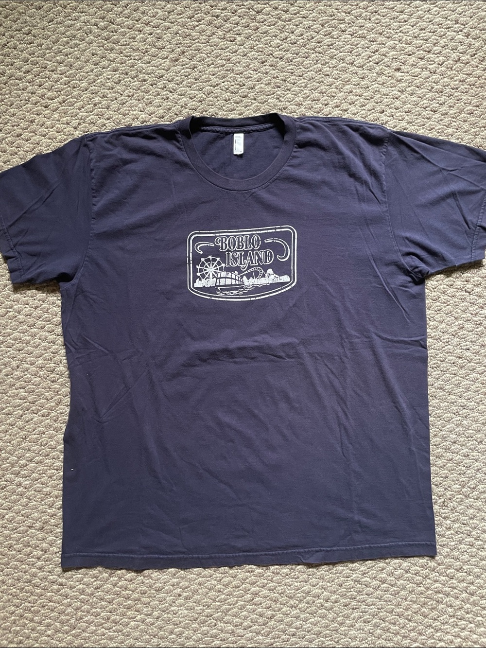 Y2K American apparel boblo island Detroit t
shirt